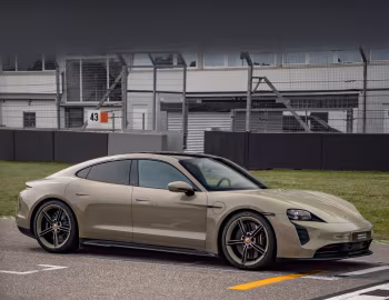 Porsche Taycan GTS "Hockenheimring Edition" '2022