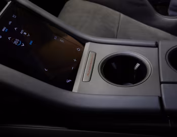 Interior Porsche Taycan Turbo GT "Fórmula E World Champion" '03.2026