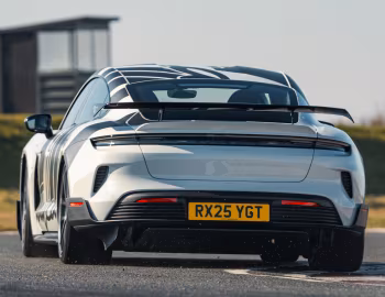 Porsche Taycan Turbo GT Weissach Package [UK-spec] '2024–pr.