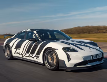 Porsche Taycan Turbo GT Weissach Package [UK-spec] '2024–pr.