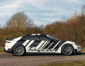 Porsche Taycan Turbo GT Weissach Package [UK-spec] '2024–pr.