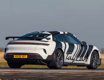Porsche Taycan Turbo GT Weissach Package [UK-spec] '2024–pr.