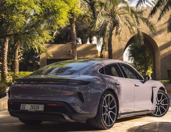 Porsche Taycan Turbo S [Middle East] '2024–pr.
