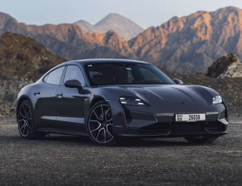 Porsche Taycan Turbo S [Middle East] '2024–pr.