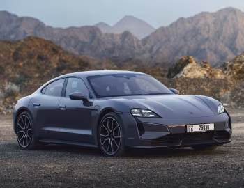 Porsche Taycan Turbo S [Middle East] '2024–pr.