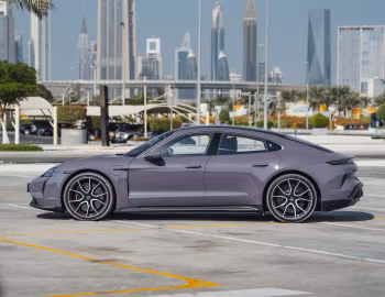 Porsche Taycan Turbo S [Middle East] '2024–pr.