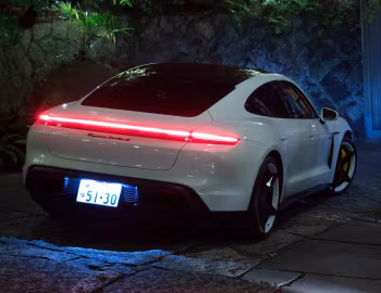 Porsche Taycan Turbo S [Japan] '2020–24