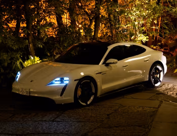 Porsche Taycan Turbo S [Japan] '2020–24