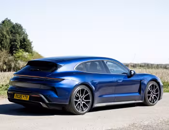 Porsche Taycan Turbo S Sport Turismo [UK-spec] '2024–pr.
