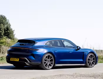 Porsche Taycan Turbo S Sport Turismo [UK-spec] '2024–pr.