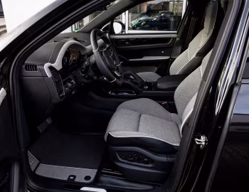Інтер'єр TechArt Porsche Cayenne Turbo (PO536) '2018–23