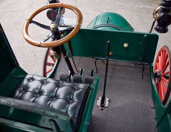Interior Chase Delivery Truck '1907–????