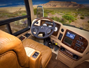 Тарпеда 2013–15 Entegra Coach Anthem '2012–15