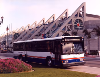 Gillig Phantom 40102TB6V92TA '1984–94