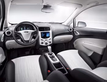 Interior Sail Springo EV '2013