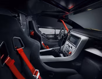 Интерьер Prodrive Hunter '2022–н.в.