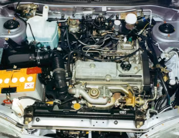 Sob o capô Proton 420 GLS TD [EU-spec] '1996–99