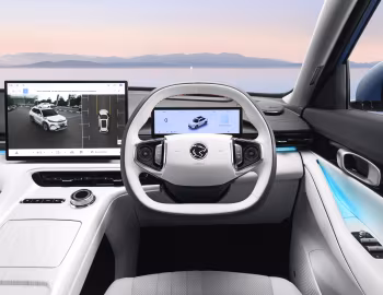 Painel frontal Proton e.MAS 7 PHEV '2026