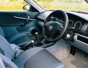 Інтер'єр Proton Impian 1.6 [UK-spec] '07.2001–11.2006