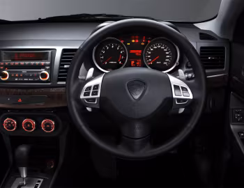 Painel frontal Proton Inspira '11.2010–04.2015