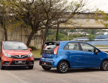 Proton Iriz Premium '04.2019–08.2021
