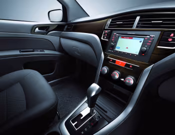 Interior Proton Prevé '04.2012–20