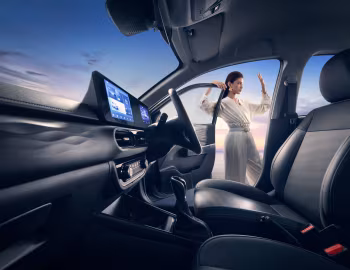 Interior Proton Saga '11.2025–pr.