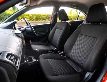 Intérieur Proton Saga '09.2016–08.2019