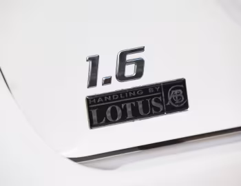 Proton Satria Neo [Japan] '2011–15