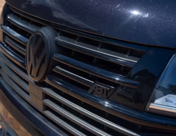 PS-Sattlerei Volkswagen Multivan "Bulli" (T6.1) '2023–pr.