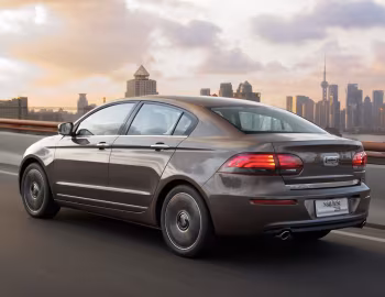 Qoros 3 Sedan '2014–20