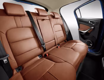 Interior Qoros 5 '2016–19