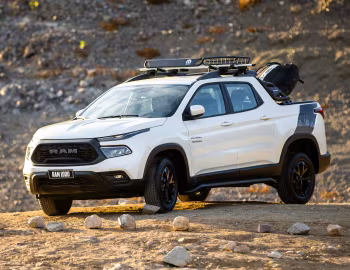 Ram 1000 Big Horn Night Edition Mopar '2021–н.ч.