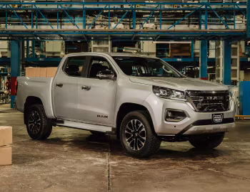 Ram 1200 Laramie Crew Cab [Mexico] '2024–pr.