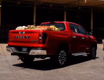 Ram 1200 Laramie Crew Cab [Mexico] '2024–pr.