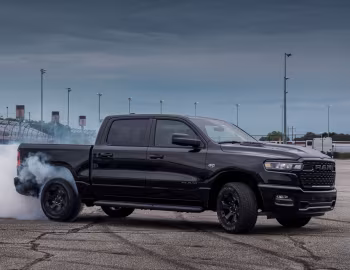 2026 Ram 1500 Black Express V8 Crew Cab [North America] (DT) '2025–pr.