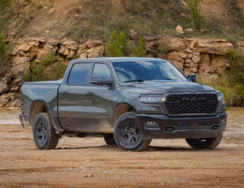 2026 Ram 1500 BackCountry V8 Crew Cab (DT) '2026