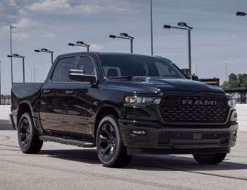 2026 Ram 1500 Black Express V8 Crew Cab [North America] (DT) '2025–pr.