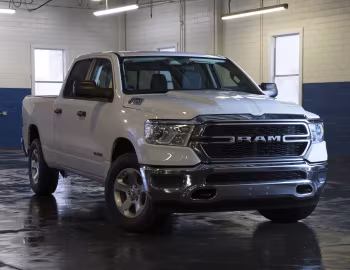 2019–pr. Ram 1500 Tradesman Crew Cab Chrome Appearance Package (DT) '2018–pr.
