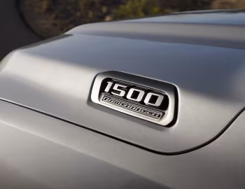 2025–pr. Ram 1500 Ramcharger Limited (DT) '2024–pr.