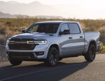 2025–н.ч. Ram 1500 Ramcharger Limited (DT) '2024–н.ч.