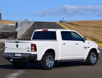 Ram 1500 Laramie Crew Cab [Australia] (DS) '2018–19