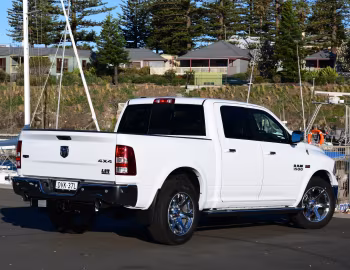 Ram 1500 Laramie Crew Cab [Australia] (DS) '2018–19