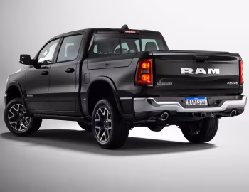 Ram 1500 Laramie Crew Cab [Latam] (DT) '2024–pr.