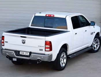 Ram 1500 Laramie Crew Cab [Australia] (DS) '2018–19