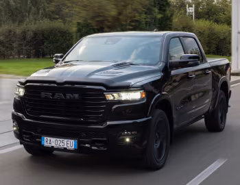 Ram 1500 Laramie Crew Cab Night Edition [EU-spec] (DT) '2024–pr.