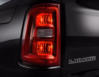 Ram 1500 Laramie Crew Cab [Latam] (DT) '2024–pr.
