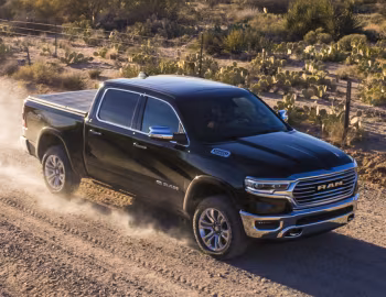 2019–н.ч. Ram 1500 Laramie Longhorn Crew Cab Off Road Package (DT) '2018–н.ч.
