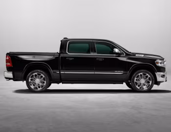 Ram 1500 Limited Crew Cab [Latam] (DT) '2023–pr.