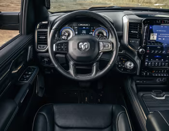 Painel frontal 2019–pr. Ram 1500 Limited Crew Cab (DT) '2018–pr.